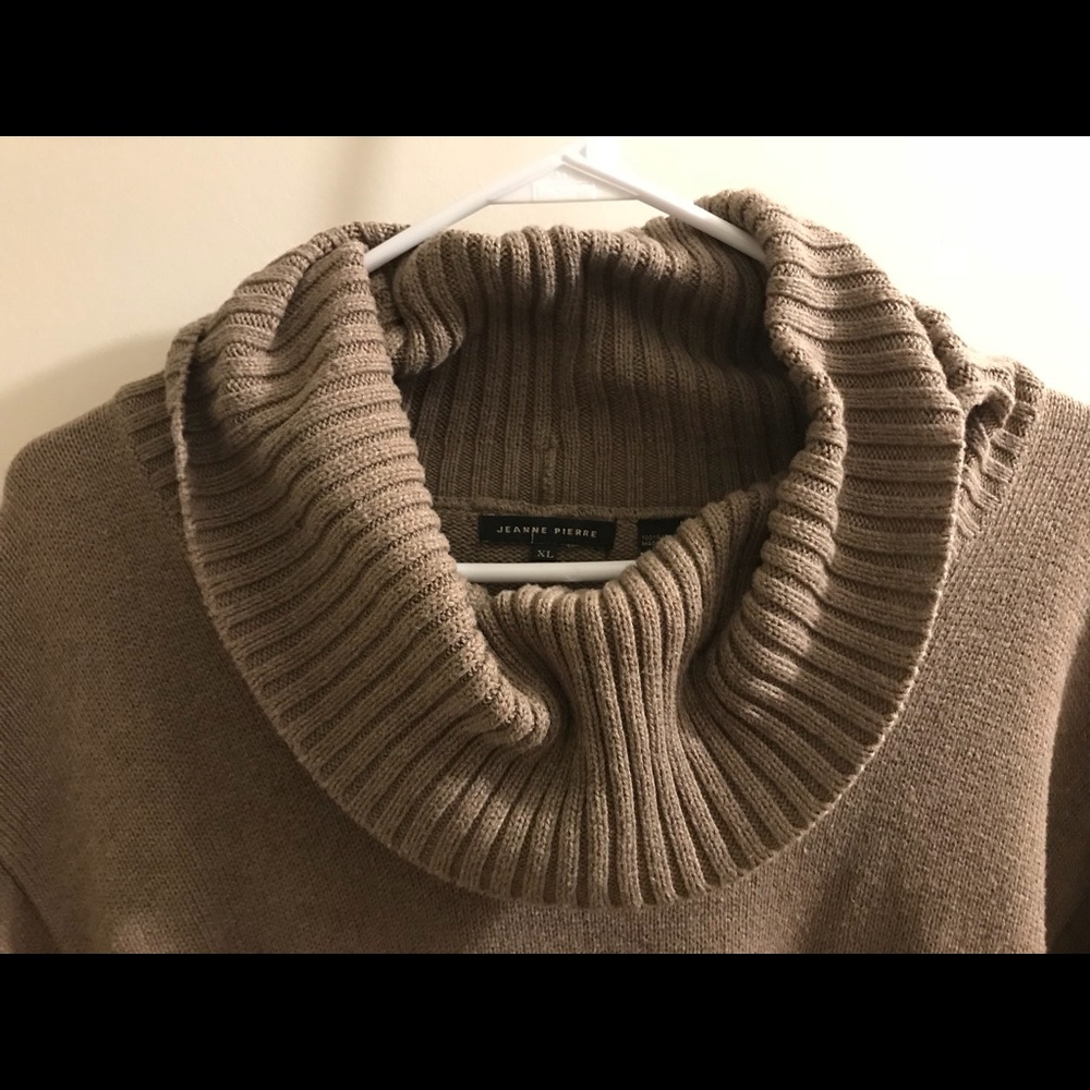 Jeanne Pierre XL slouch neck sweater - Picture 2 of 6
